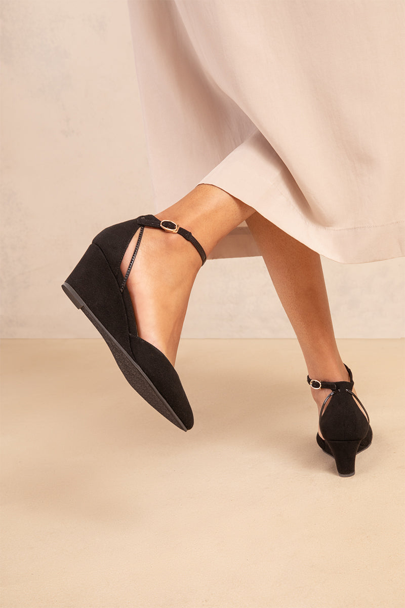 Chic Wedges for Women | Steffie's Wedges Collection Steffie's Chic Wedges for Women | Steffie's Wedges Collection Steffie's